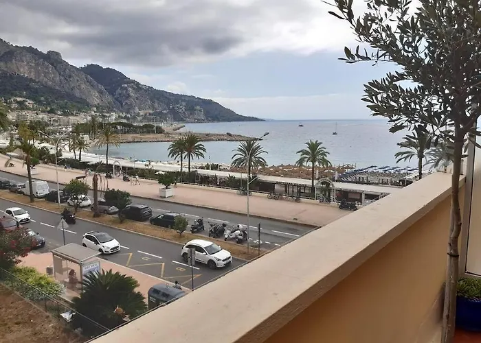 Le Garavan, Superbe Vue Et Vieux * مينتون