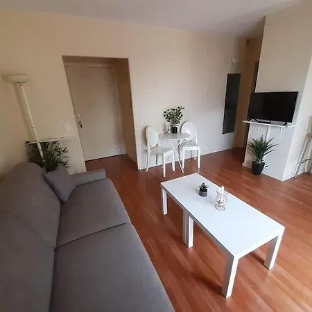 Le Garavan, Superbe Vue Et Vieux Apartman Menton