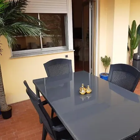 Le Garavan, Superbe Vue Et Vieux