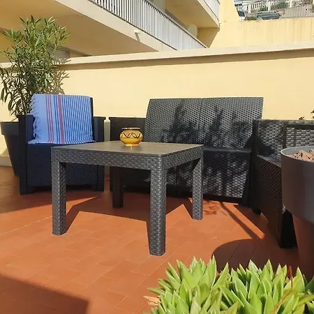 Apartman Le Garavan, Superbe Vue Et Vieux